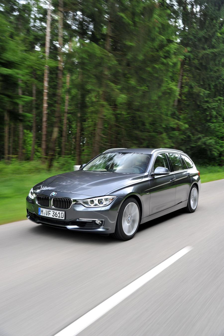  BMW 328i Touring Luxury 2012 года  (фото 182 из 200)